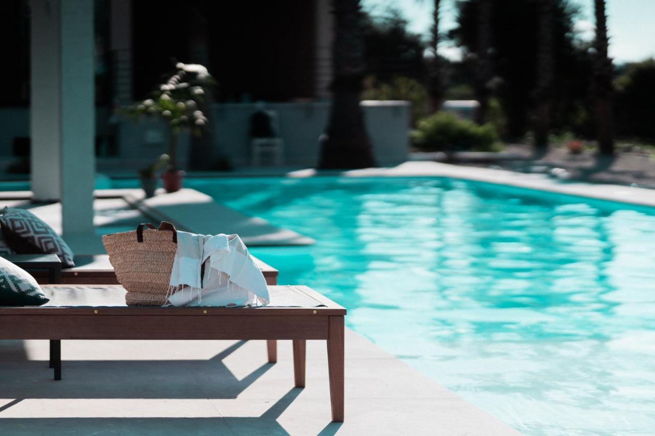 Insulae Resort 切法卢 外观 照片