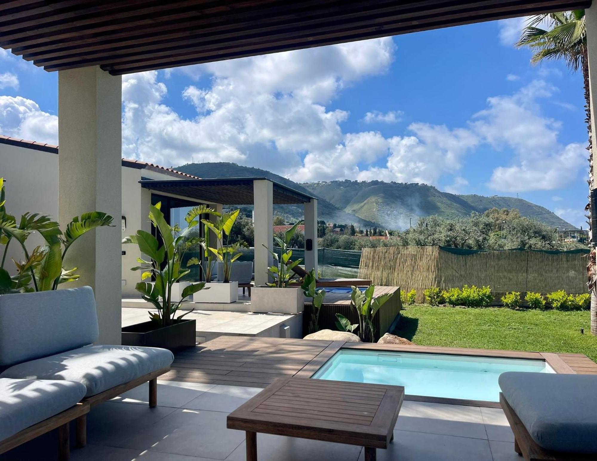 Insulae Resort 切法卢 外观 照片