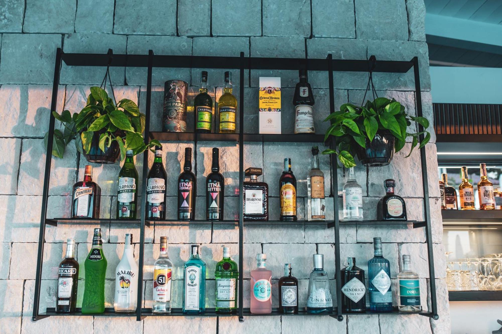 Insulae Resort 切法卢 外观 照片