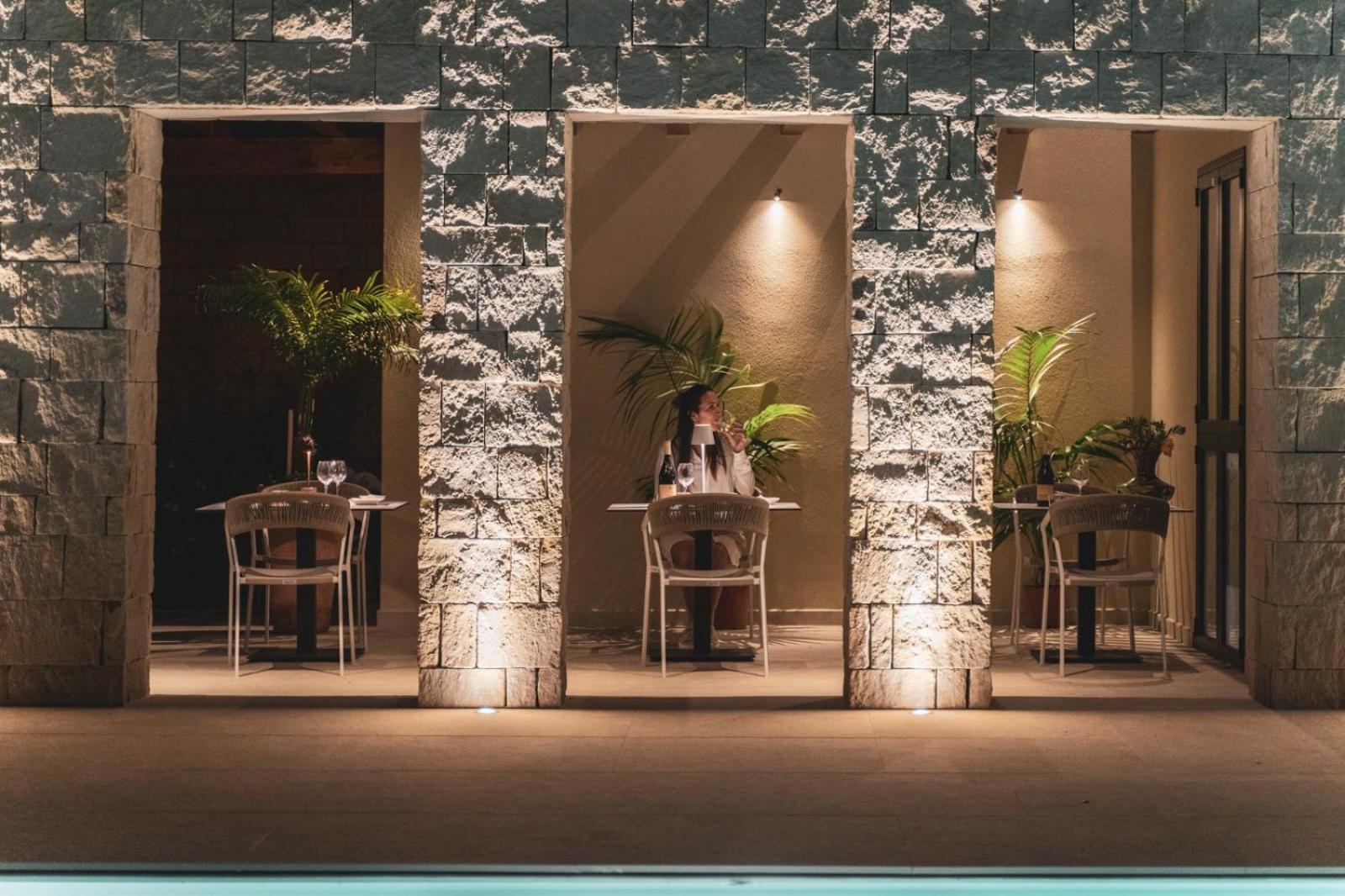Insulae Resort 切法卢 外观 照片