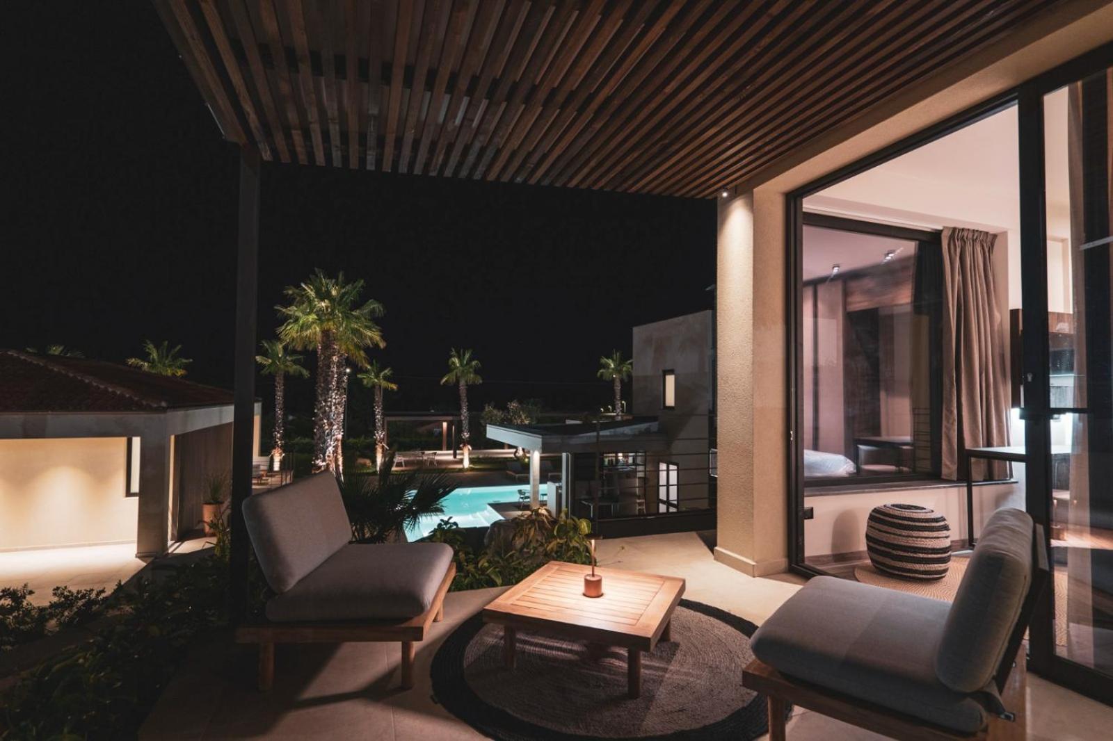 Insulae Resort 切法卢 外观 照片